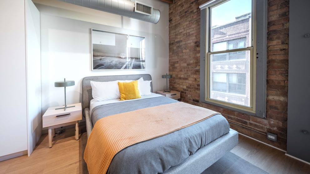 Cobbler Square Renovated Bed 1